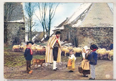 bnk cp Franta - Grupul folcloric &amp;#039;Les Enfants de l`Auvergne &amp;quot; - necirculata foto