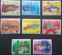 ST-197=SURINAME-1978-PESTI-Serie completa de 8 timbre nestampilate,MNH foto