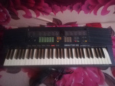 YAMAHA PSR S 38 foto