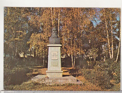 bnk cp Suceava - Bustul din fata Casei memoriale Stefan Flore Marian foto