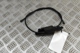 Cablu &icirc;ncuietoare capota AUDI A5 Avant 2024 OEM: 8B3823531 | 31880602