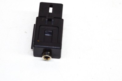 Port USB/AUX-In SKODA OCTAVIA III 5E3 2015 OEM: 5Q0035724 16923392 foto