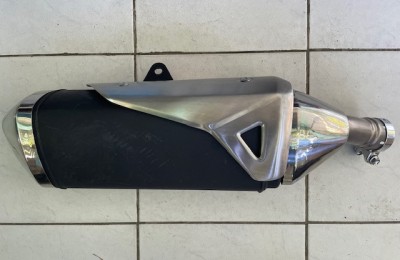 Toba esapament originala Suzuki GSR750 2011-2016 foto