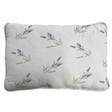 Perna lavanda matlasata antialergica LavenderDream Coneltex, dimensiuni 50 x 70 cm, dreptunghiulara, culoare alba, umplutura fibra siliconizata