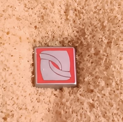 QW9 N2 28 - insigna - tematica cromatica - motive cromatice foto
