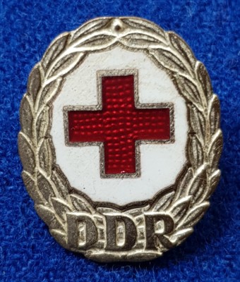 Insigna Donator Onorific - CRUCEA ROSIE Medicina Sanitare Donator de sange #26 foto