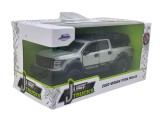 Macheta metal 2020 Nissan Titan Pro-4x, silver pick-up 1/32