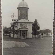 Biserica romaneasca din perioada interbelica// fotografie tip CP