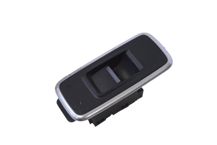 Buton geam ușă dreapta spate JAGUAR F-PACE X761 2016 OEM: GX73-14717-AC 22813906