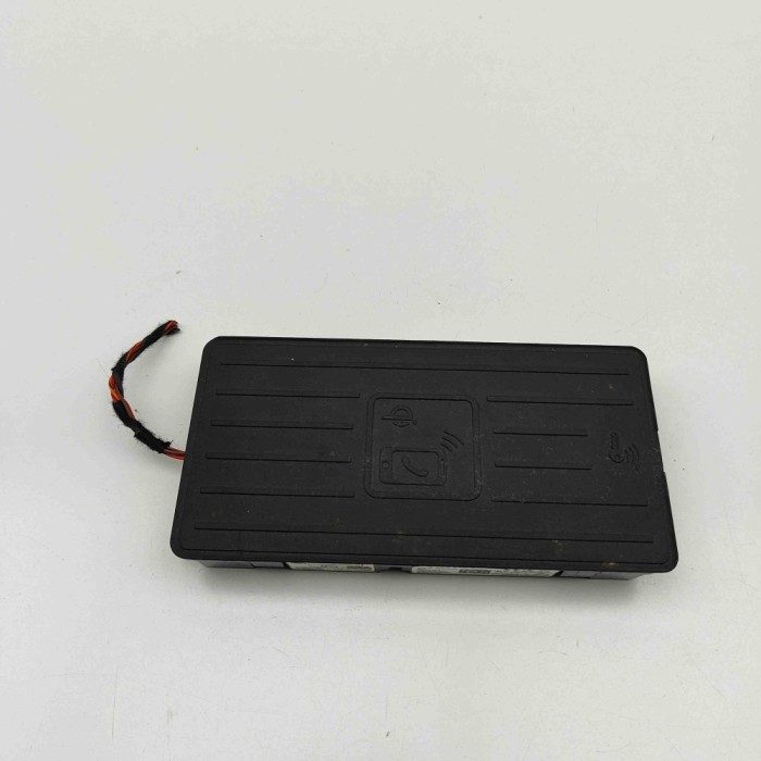 Stație de &icirc;ncărcare wireless AUDI A6 C8 Avant 4A5 2024 OEM: 4K0035502B,4774A-18600,RK718600