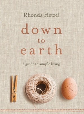 Down to Earth: A Guide to Simple Living foto