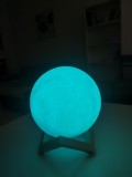 Veioză / Lampă Lună 3D LED &ndash; Schimbă culorile la atingere