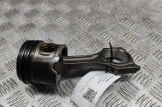 Piston BMW 4 Coupe F32, F82 2019 OEM: 8519401,8473777 28971444 foto