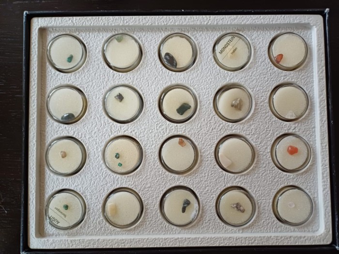 NI60 Colecție de pietre și minerale Sch&auml;tze der erde