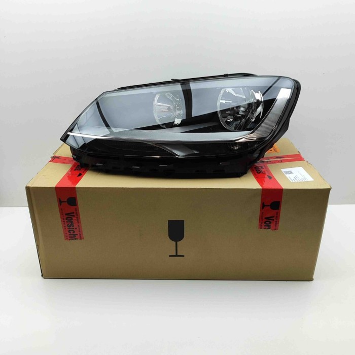 Far st&acirc;nga față VW SHARAN 7N1, 7N2 2014 | 32042784