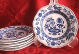 SET PORTELAN CU COBALT HUTSCHENREUTHER BAVARIA MODEL BLUE ONION SET FARFURII TORT DESERT