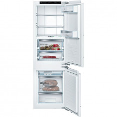 Combină frigorifică încorporabilă Bosch KIF86PFE0, NoFrost, 223 L, Display, Răcire rapidă, Funcţie Holiday, Sertar VitaFresh Pro 0°C, H 177 cm, Clasa
