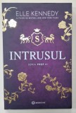 INTRUSUL de ELLE KENNEDY , SERIA &#039; PREP &#039; no. 1 , 2023