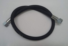 Furtun de presiune sertizat pentru tractor U445, U650