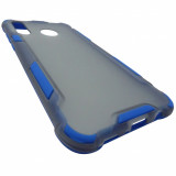 Husa tip capac spate antisoc plastic gri semitransparent + silicon albastru pentru Huawei P30 Lite