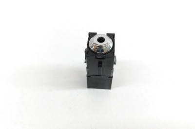 Port USB/AUX-In PEUGEOT 2008 2013 OEM: 9805404777 27642209 foto