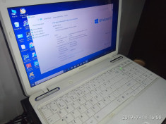 Laptop Toshiba Dual-Core 8 GB RAM 500 GB HDD foto