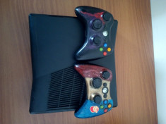 Vand Xbox 360 S cu kinect+2manete+40jocuri+ca?ti+volan cu pedale!!! foto