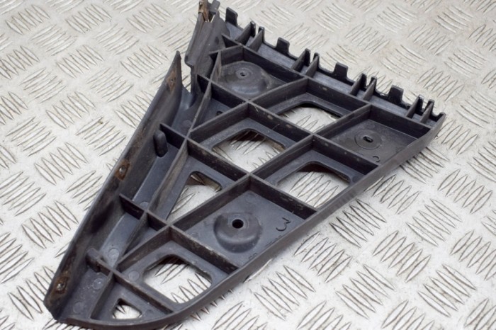 Suport bara de protecție st&acirc;nga spate AUDI A4 Cabrio 8H7, B6, 8HE, B7 2003 OEM: 8H0807453 14251780