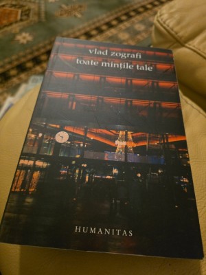Toate mințile tale - Vlad Zografi foto