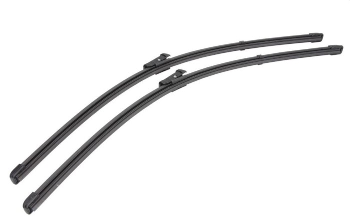 Set stergatoare parbriz Valeo VM841 Vw Amarok, 05.20; Vw Caddy, 05.2015; Vw Transporter/Multivan T5, 09.202015; Vw Transporter/Multivan T6, 04.20; 2