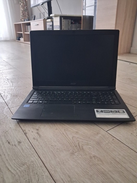 laptop Acer Aspire 3 A315-33-C60C