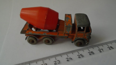 bnk jc Matchbox Foden cement Mixer foto