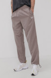 Reebok Classic Pantaloni bărbați, culoarea maro, model drept