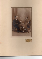 Fotografie interbelica romaneasca Campina Atelier Foto Olteanu