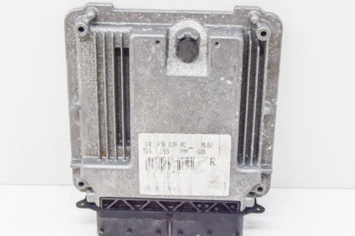 Unitate de control motor AUDI A4 8W2, B9 2016 OEM: 04L906026AC,04L907309L 12042208