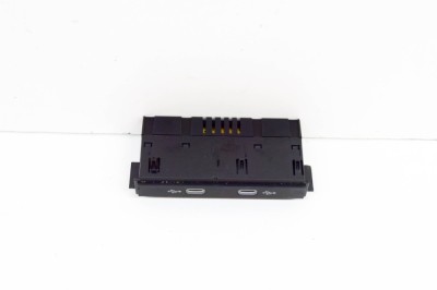 USB VW ID.3 E11 2022 OEM: 5NA035736 20775101 foto