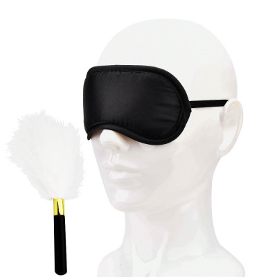 Bound to Play. Eye Mask and Feather Tickler Play Kit foto