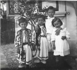 P2336N Copii &icirc;n port popular, Rom&acirc;nia, perioada antebelică