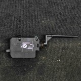 Incuietoare Capac Rezervor BMW X5 E53 (2002) OEM 6923974 2036740 Originala