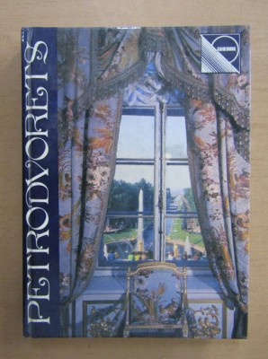 Petrodvorets. Palaces and Parks (1985, editie cartonata) foto