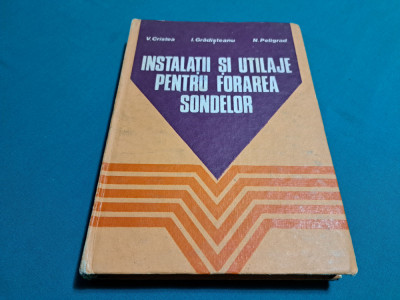 INSTALAŢII ŞI UTILAJE PENTRU FORAREA SONDELOR/V. CRISTEA, I GRĂDIŞTEANU / 1985 * foto