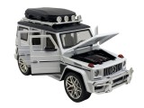 Macheta replica Mercedes G Class alb cu sunete, lumini si fum care iese pe ambele tobe