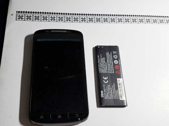 Vand Smartphone Medion Life P4310