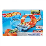 HOT WHEELS CIRCUIT RAPID CU LANSATOR PENTRU CASCADORII SI MASINUTA EXCLUSIVA SuperHeroes ToysZone, Mattel