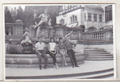 bnk foto - Sinaia - In gradina Castelului Peles - anii `80 foto