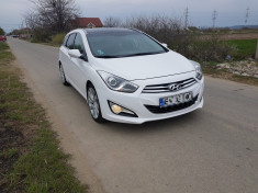 Hyundai i 40 foto