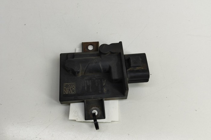Unitate de control pompa de combustibil LAND ROVER RANGE ROVER EVOQUE L538 2017 OEM: FK72-9D370-AF,A2C87244403 29530581
