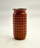 Cumpara ieftin Vaza Ceramica Glazurata Germania Mid Century Modern Maro 18 cm