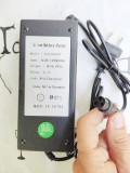 &Icirc;ncărcător Trotinetă Electrică 58.8V 3A &ndash; Compatibil Acumulator 52V Litiu
