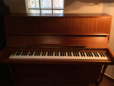 Pianina OSTLIND&amp;amp;ALMQUIST foto
